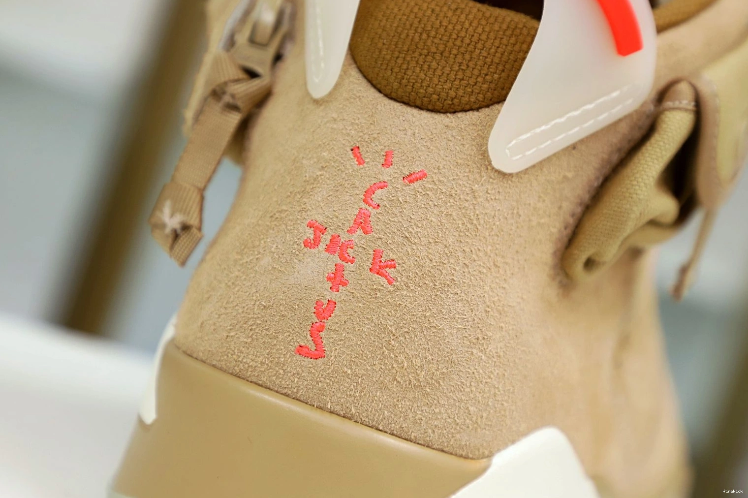 Air Retro SP Travis Jordan Khaki